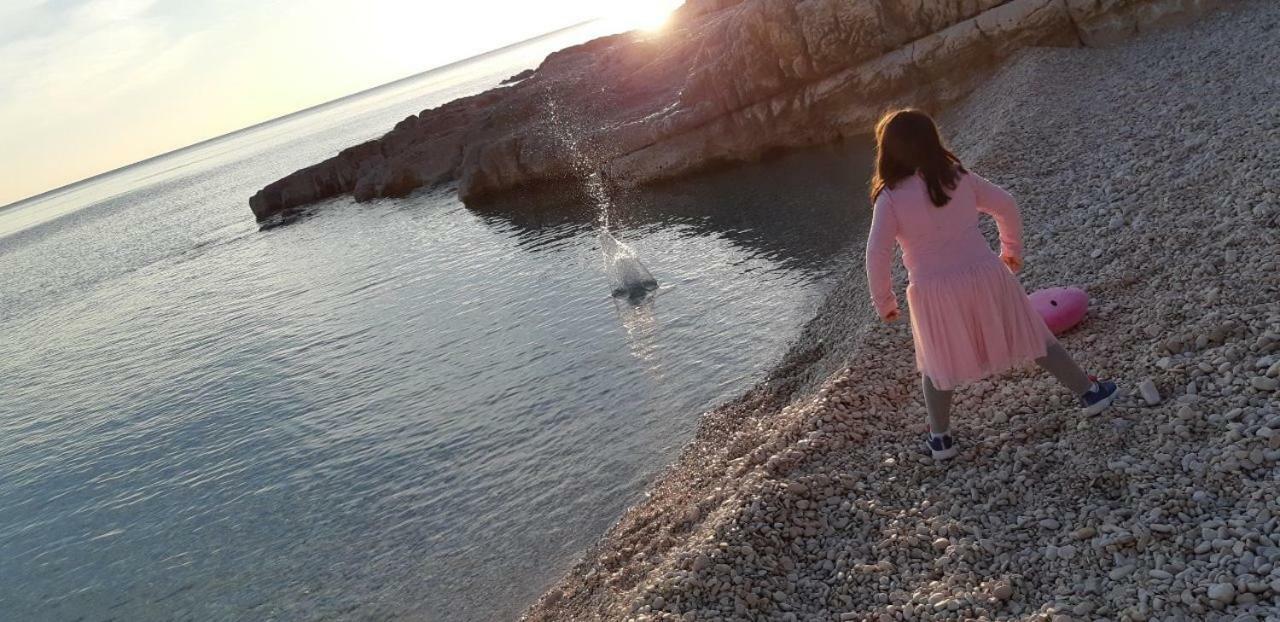 Apartments Nives Mali Lošinj Kültér fotó