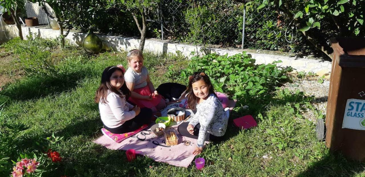Apartments Nives Mali Lošinj Kültér fotó